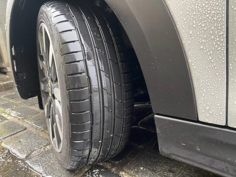 Test av sommardäck 2023: En grundlig genomgång av de bästa modellerna på marknaden: däcktester för sommaren: en grundlig genomgång av de bästa modellerna på marknaden.